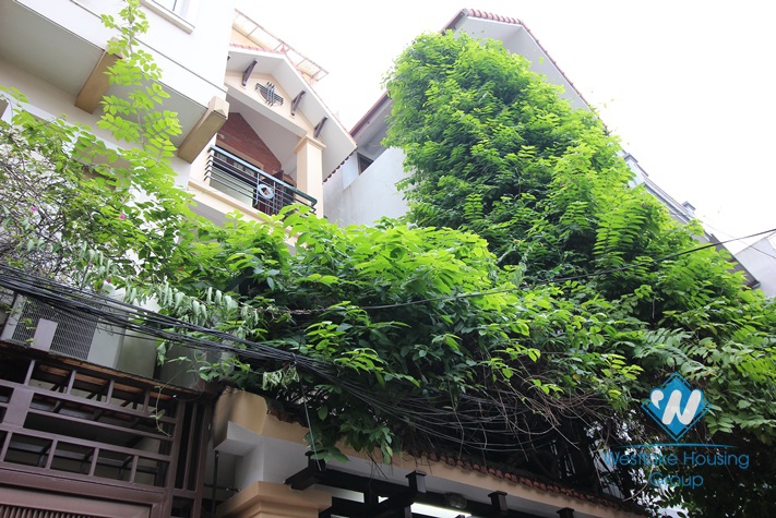 Affordable and lovely 4 bedroom house for rent in Tay Ho